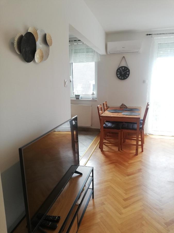 Gold Apartment Sopron Exterior photo